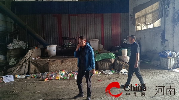 驻马店开发区金山办事处开展再生资源回收行业消防和安全生产专项检查行动(图2)