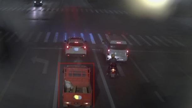 男子“见材起意”深夜盗窃大足警方将其抓获(图1)