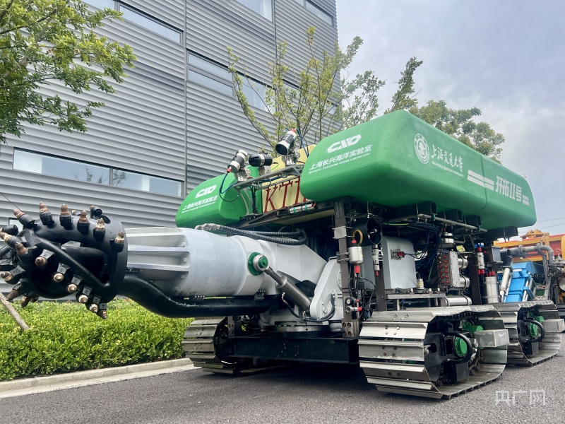 探采取“宝”向深海“更进一步”！我国自研深海重载作业采矿车海试水深突破4000米(图3)