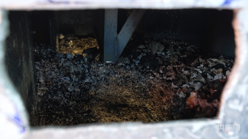 探采取“宝”向深海“更进一步”！我国自研深海重载作业采矿车海试水深突破4000米(图4)