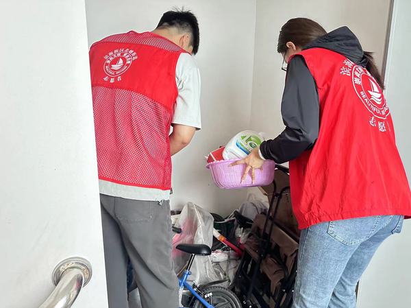 北塘街道欣康苑社区：旧物“新”旅程(图1)