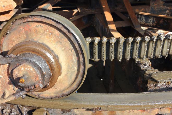 从废品到宝贝：废旧机器设备回收的基本流程与操作技巧(图4)