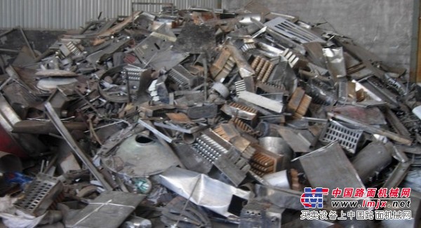 高价金属回收、电线电缆回收、废旧设备(图1)