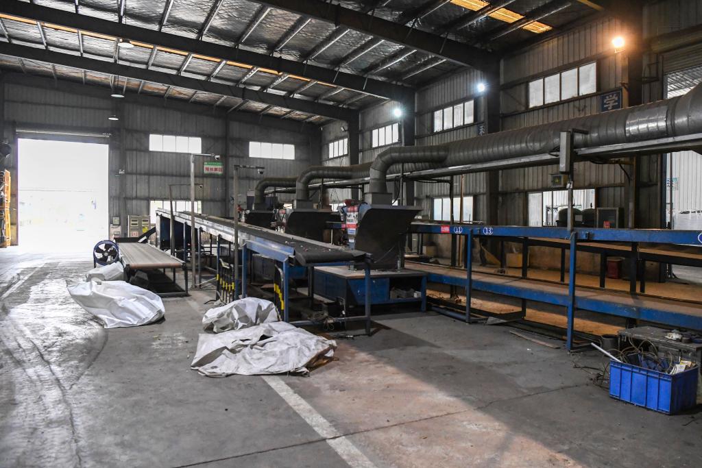 废旧家电去哪了？正规企业“吃不饱”“小作坊”在私拆(图7)