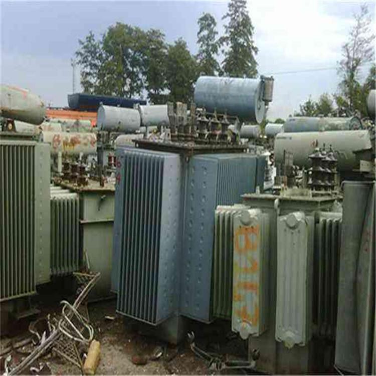 大连九鼎取得废旧塑料加工回收再生装置专利便于加快对含有金属材料的塑胶熔液的过滤效率(图1)