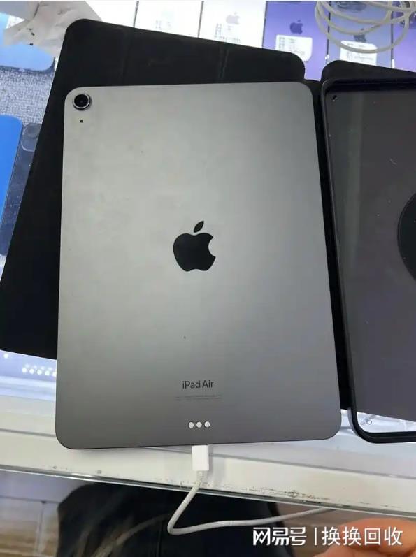 平板回收报价价格查询：换换回收平台引领透明定价新风尚(图2)