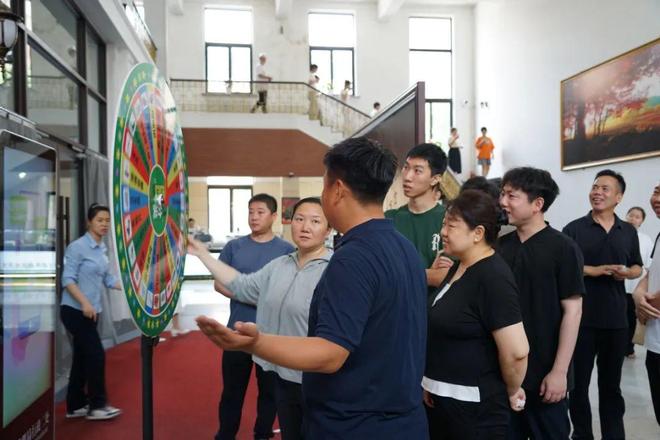 媒体关注 中国再生资源集团承办辽宁省2025年废旧3C电子产品回收进机关系列活动(图2)