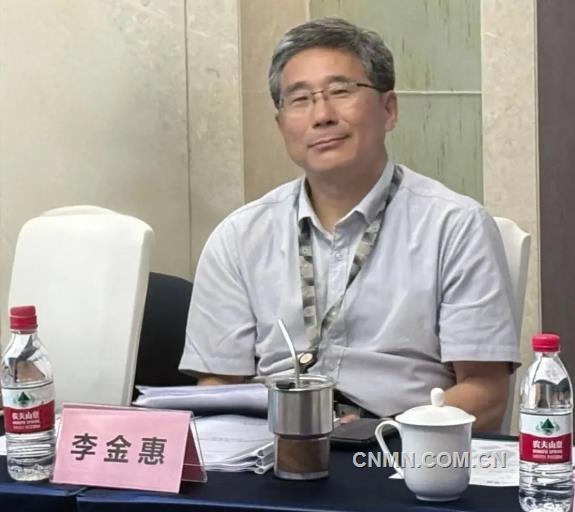 “废铅蓄电池回收模式设计研究”研讨会在北京召开(图5)