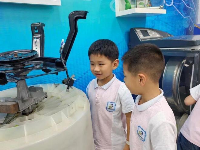 美丽中国我是行动者 让电子垃圾“重获新生”(图2)