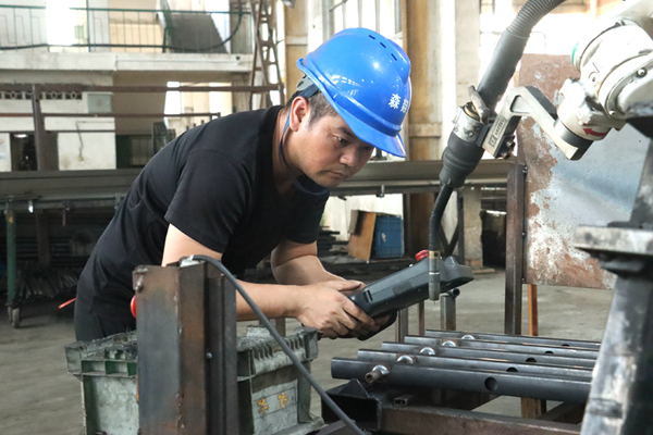 柳江区：专班精准强服务 汽配发展加速度(图2)