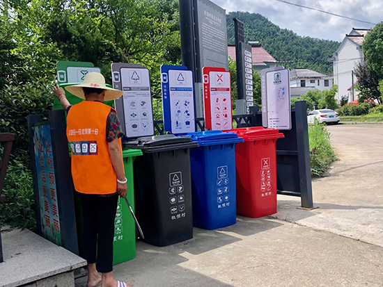 智能回收箱、社区回收驿站、线上协同发力 天津废物模式加速创新 多种方式让“变废为宝”更高效(图1)