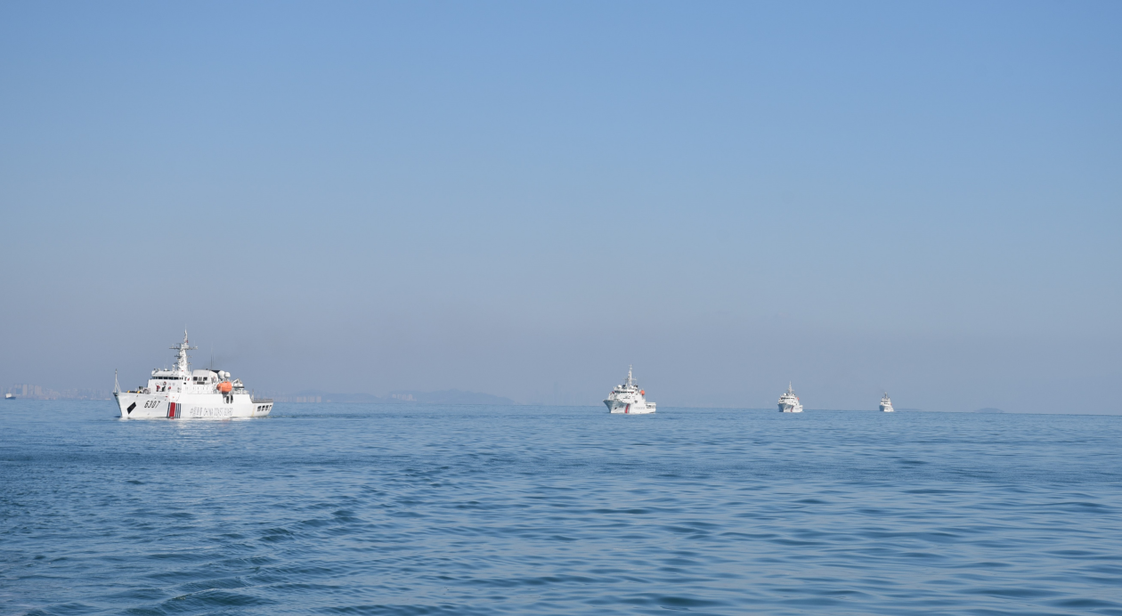 雷霆出击！中国海警局北海分局扎实开展新年度执法训练(图1)