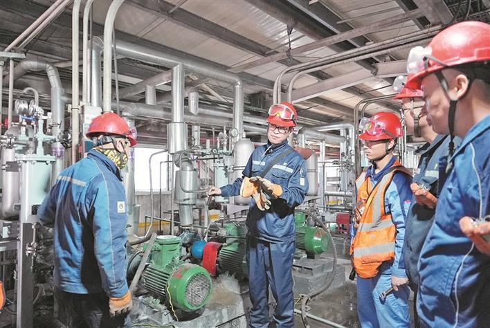 “点废成金”绘绿卷(图3)