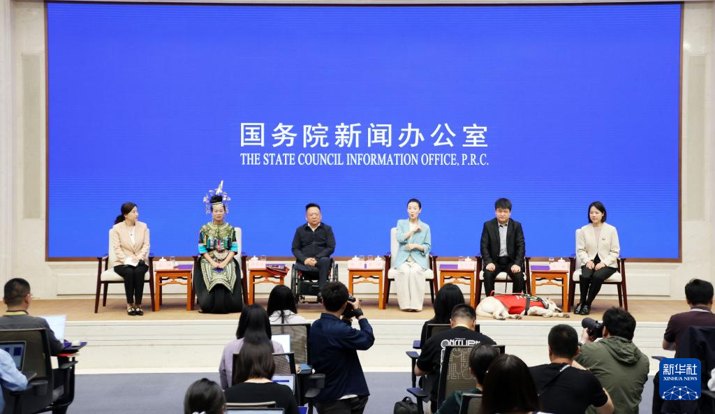 听自强助残的坚定声音——五位残疾人代表的奋斗故事(图1)