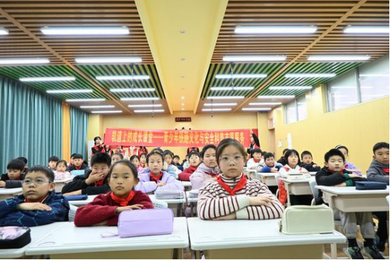 郑州铁路职业技术学院在河南青年志愿服务项目大赛中斩获佳绩(图2)