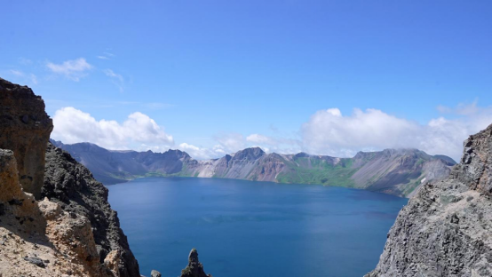 22℃秘境清凉出圈长白山夏日避暑游热度持续攀升(图2)